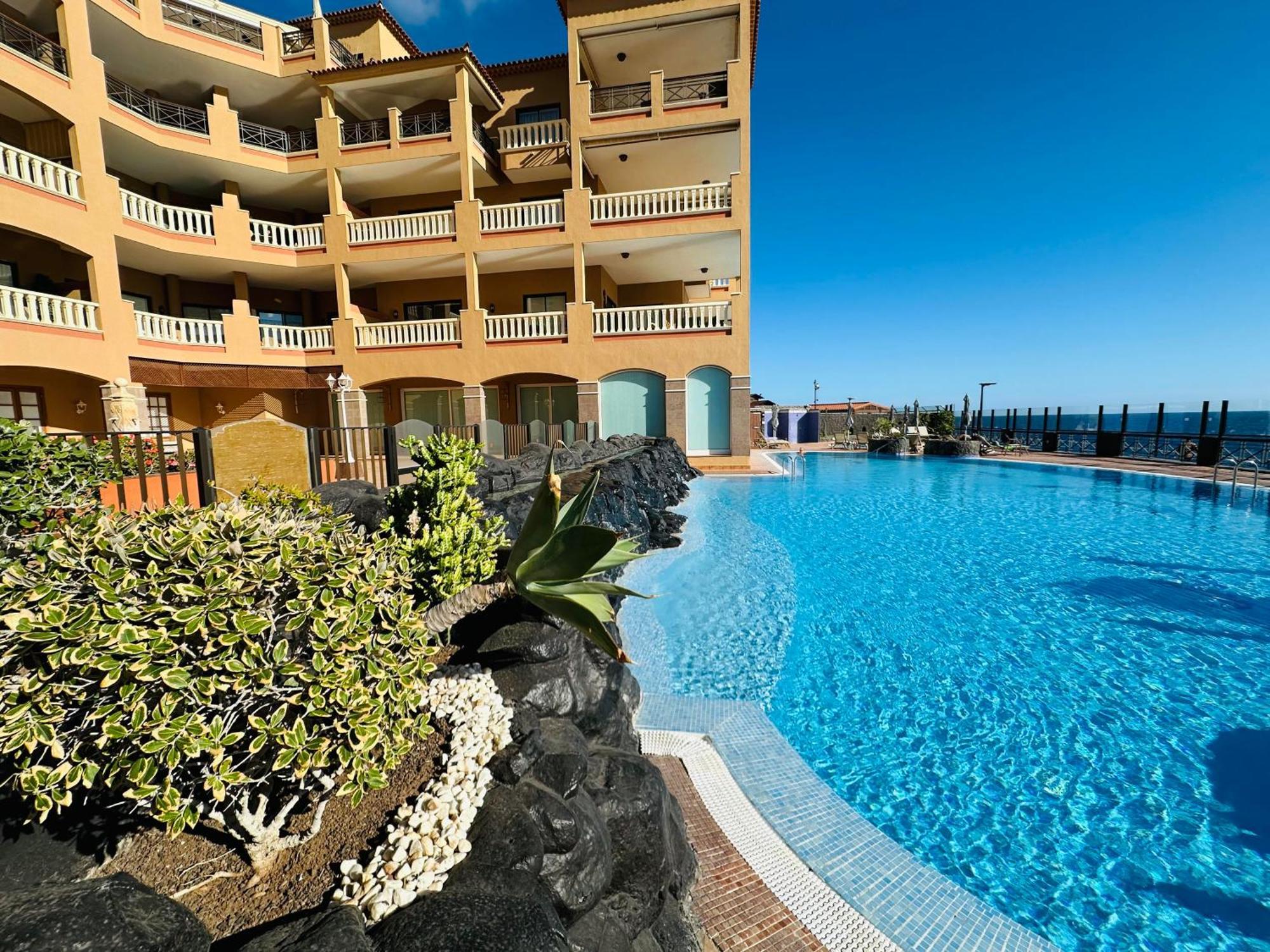 El Nautico Coral Suites ซานมิเกลเดียโบนา ภายนอก รูปภาพ